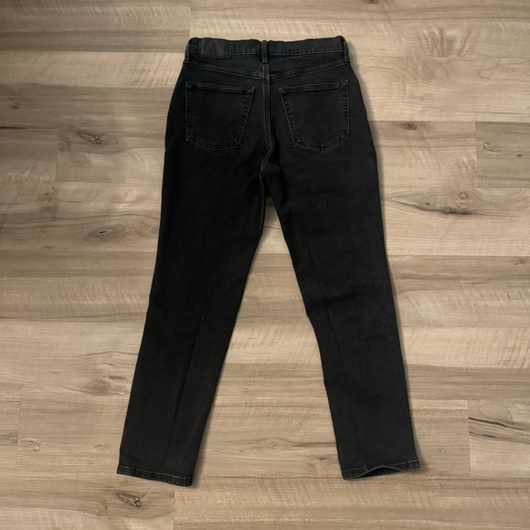 Everlane Original Cheeky Jean Black - Picture 5 of 6